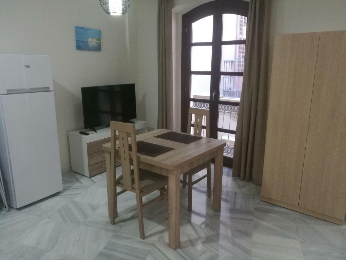 Apartamentos Edificio Vicente 말라가 외부 사진