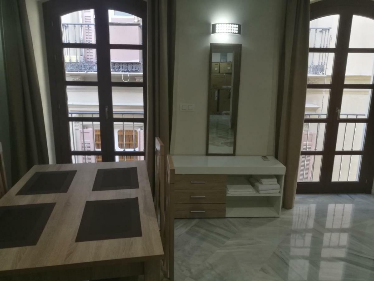 Apartamentos Edificio Vicente 말라가 외부 사진